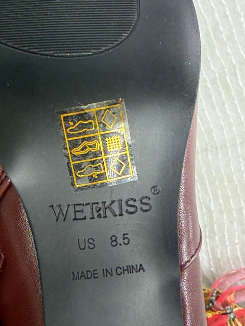 (W9) Wet Kiss knee-high boots-Pointed toe,low heel and side zip,full women's 8.5 - Picture 10 of 15